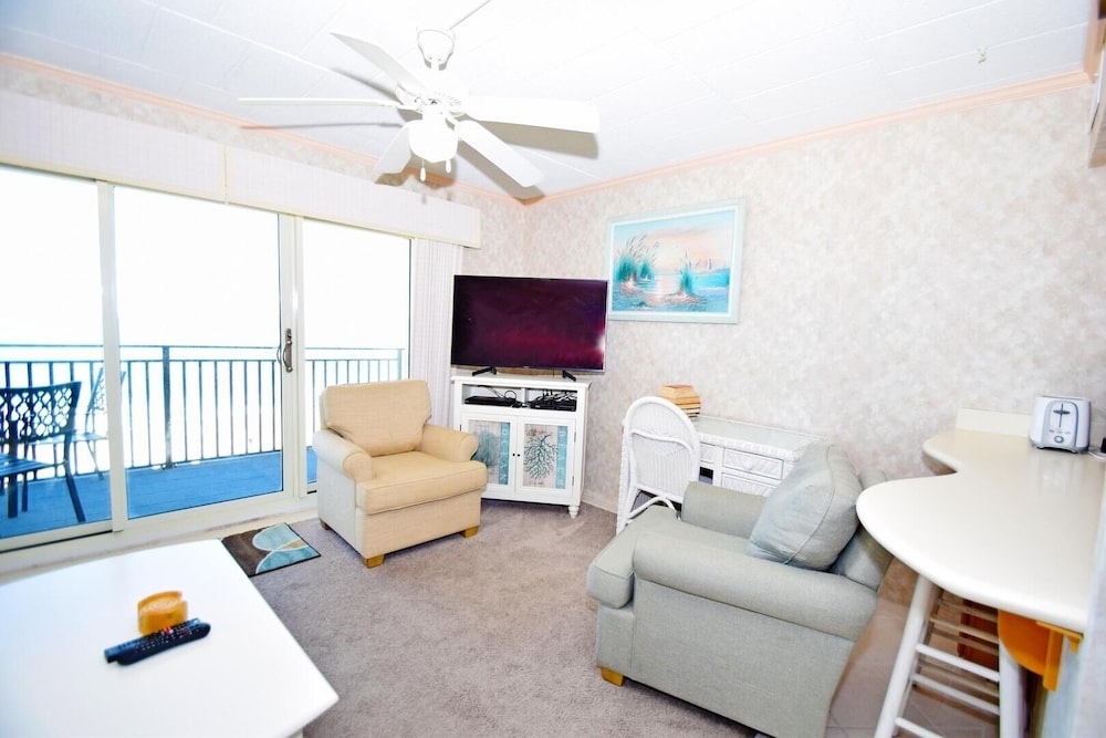 Ocean Hideaway 506 1 Bedroom Condo view 5