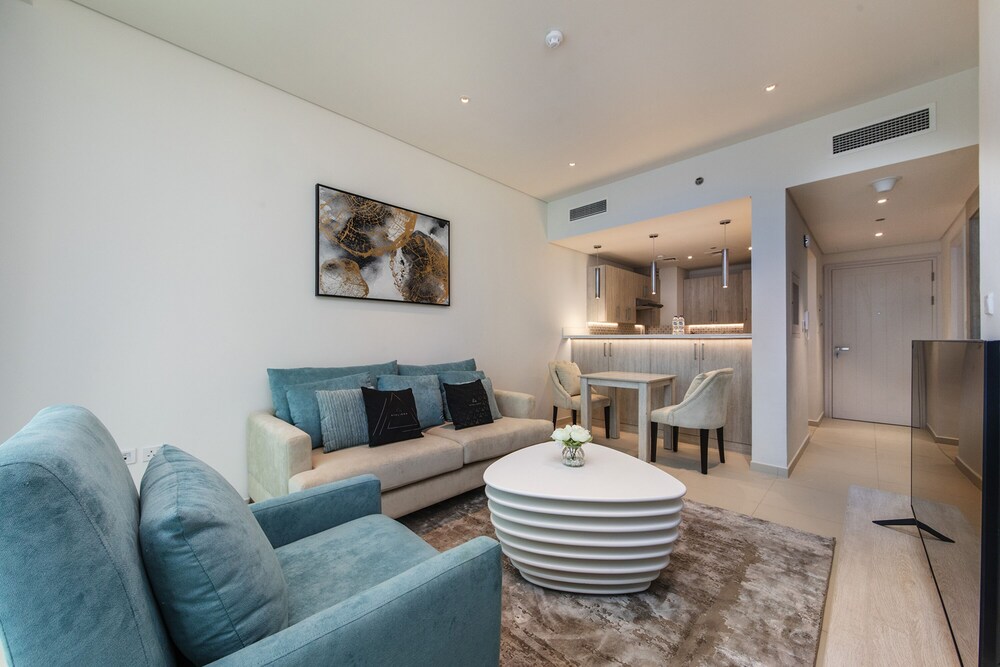 Ideal 1BR with Sea View on Palm Jumeirah