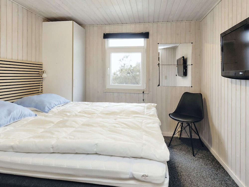 Luxury Cottage With Pool and Sauna-by Traum view 5