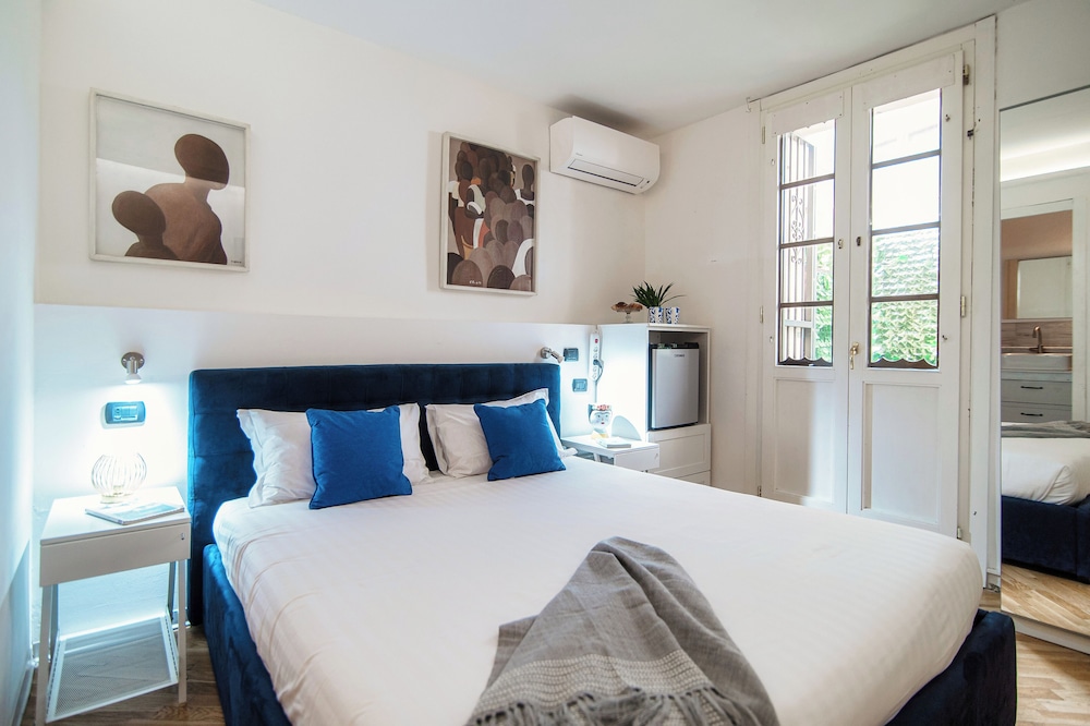 JOIVY Al Duomo guest house
