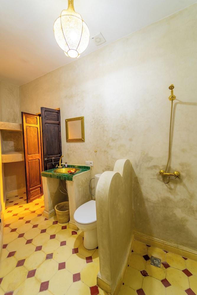 Riad Lalla Fatima