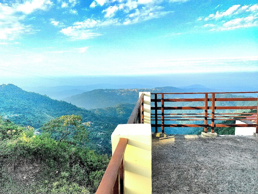 The Cloud Homestay