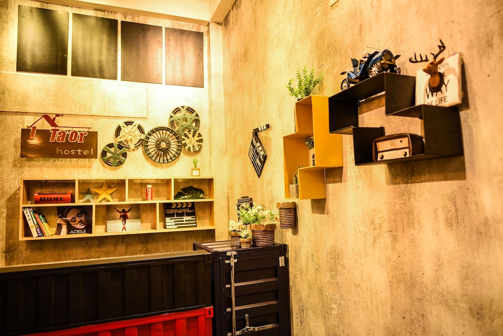 Ta'or Hostel