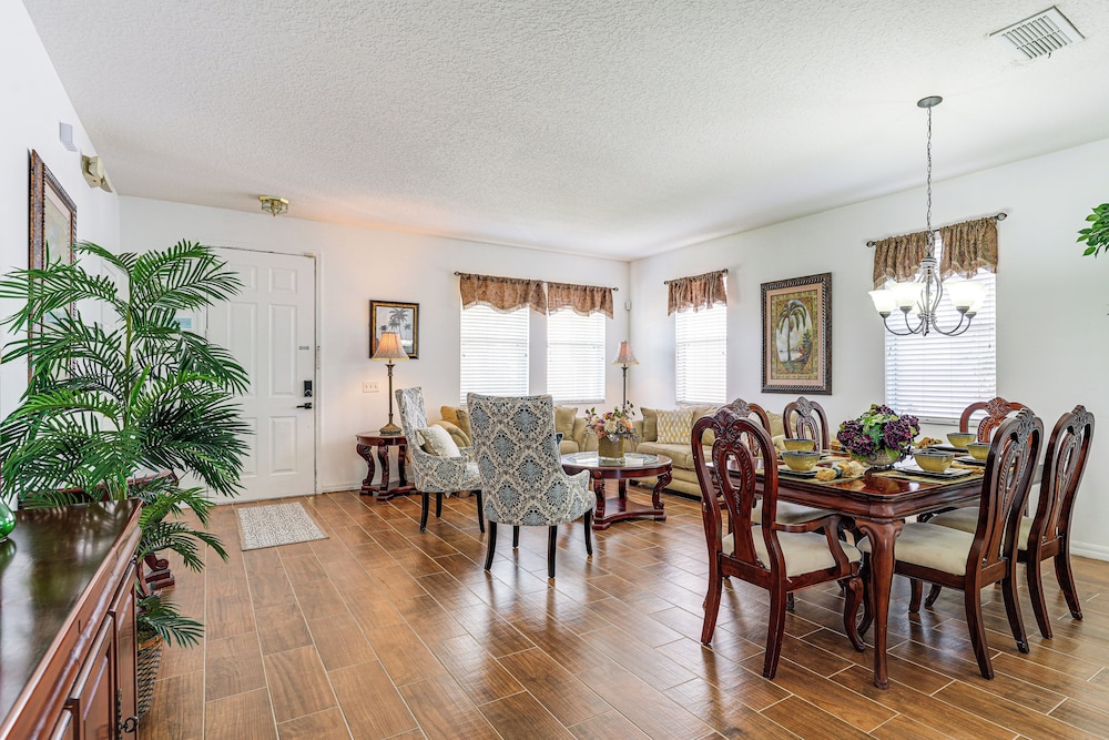 Near Disney & Golf: Pet-friendly Davenport Home!