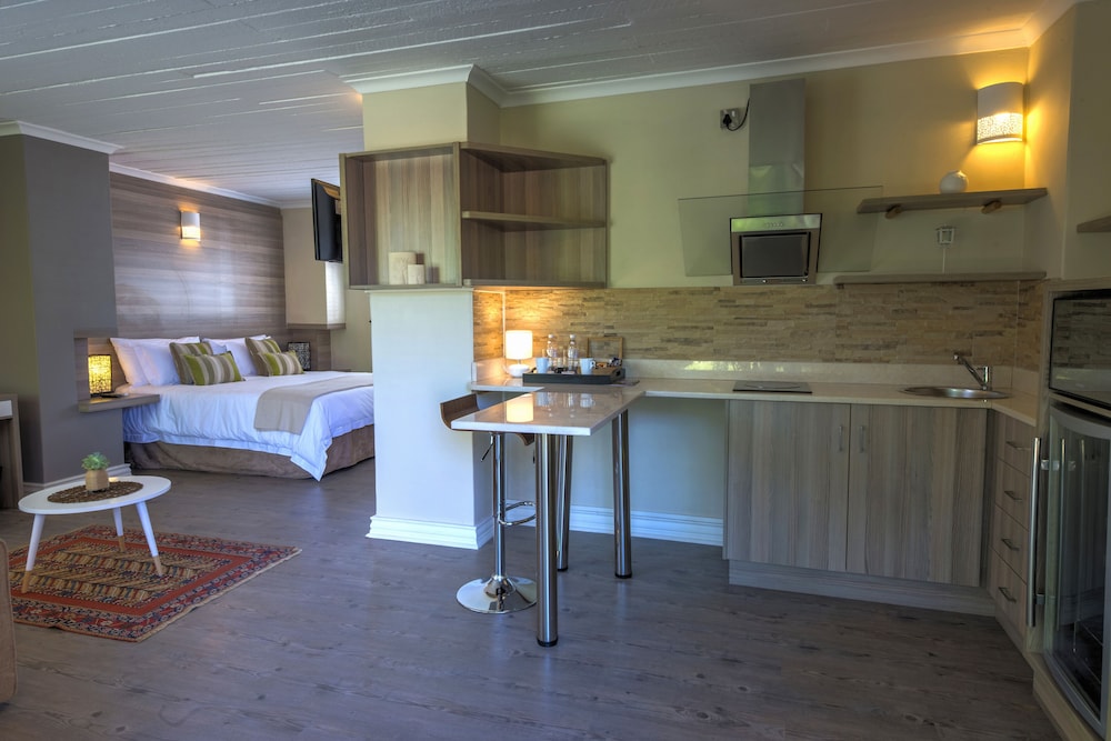Sandalwood Lodge