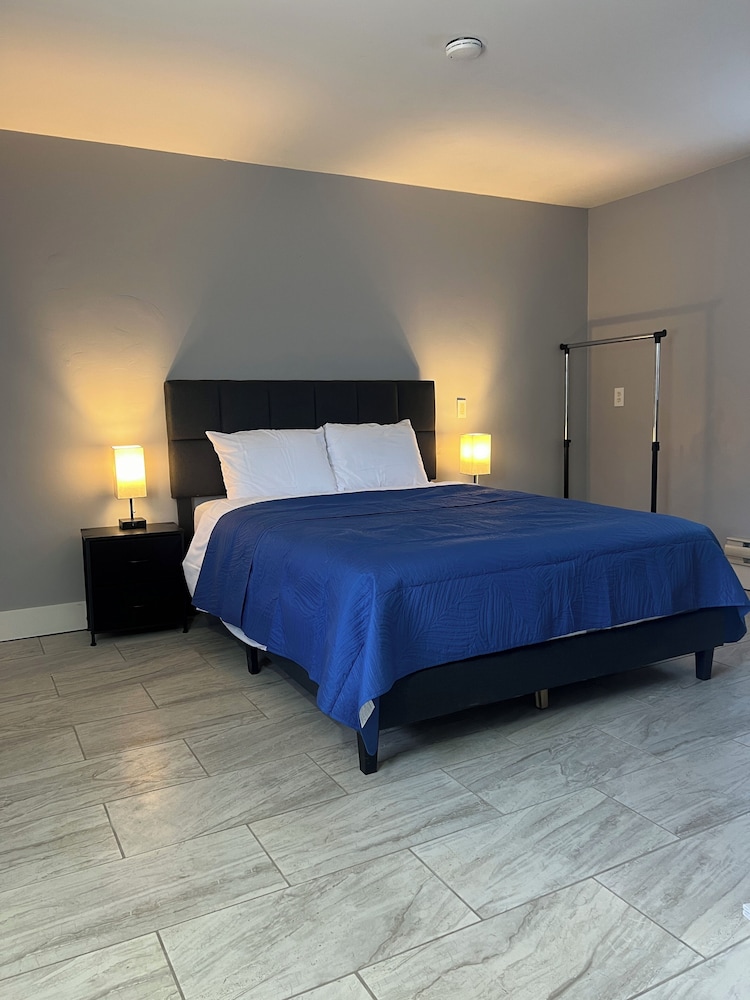 Nest Inn