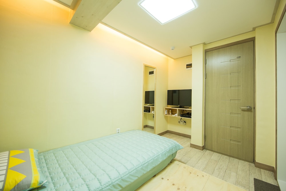 Guest House The Hill