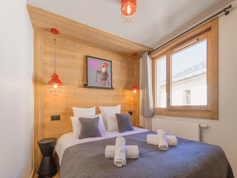 Apartment in Megeve With Stunning Mountain Views