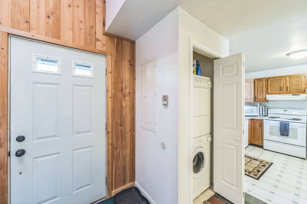 Uncas 16n - Spacious & Scenic Townhome 2 Bedroom Townhouse by The Summit at Gore Mountain