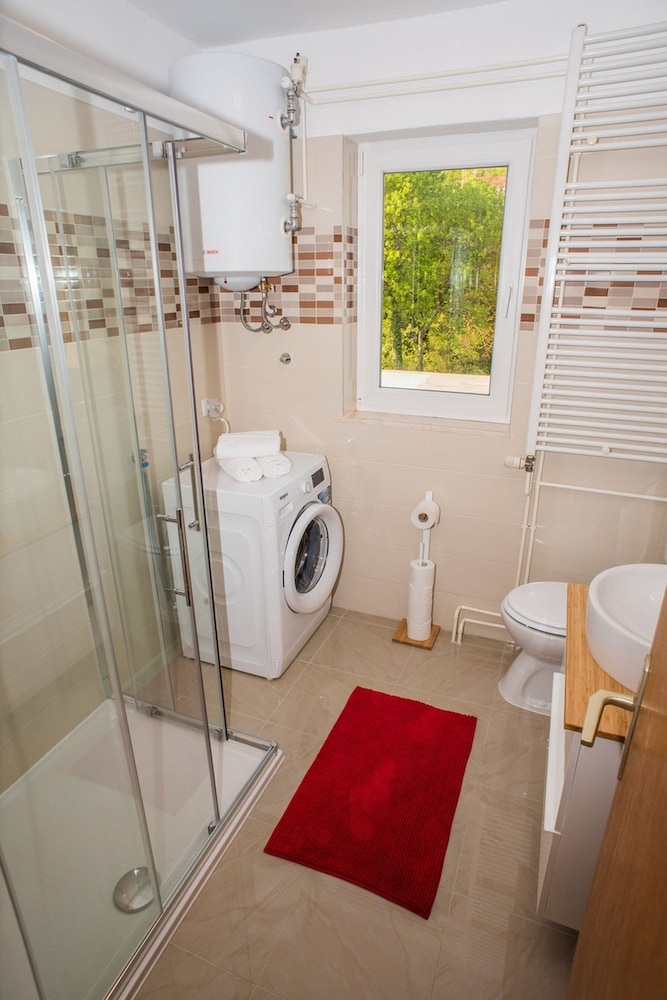 Apartments Ivona