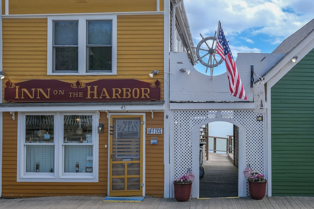 Inn on the Harbor