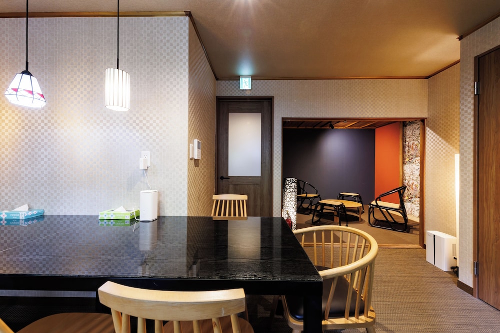 R-Guest Residence Tsurumibashi