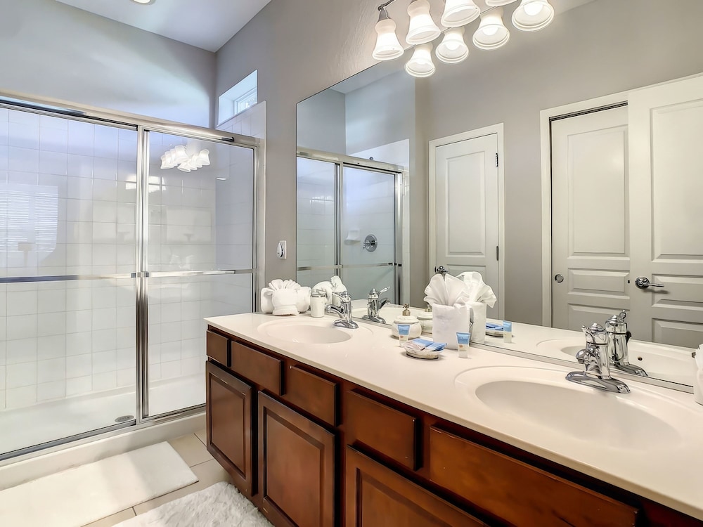 Ultimate Adventure Villa Top Rated 5 Star Disney More