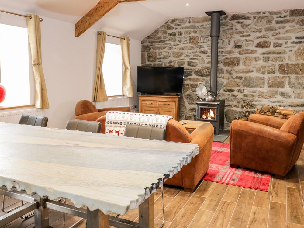 Rhydau Cottage view 5
