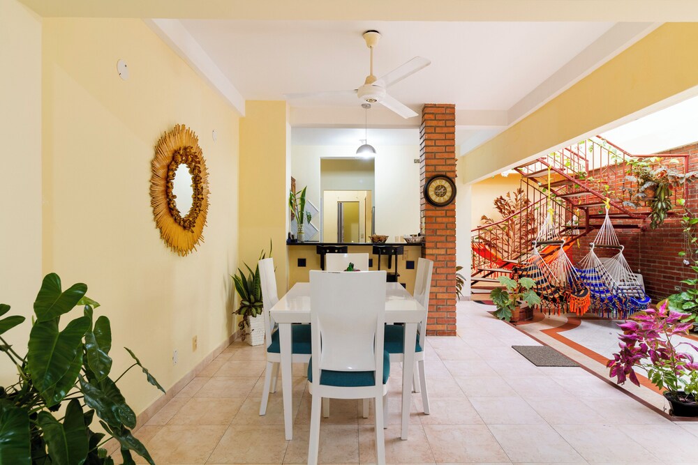 Hostal Cartagonova