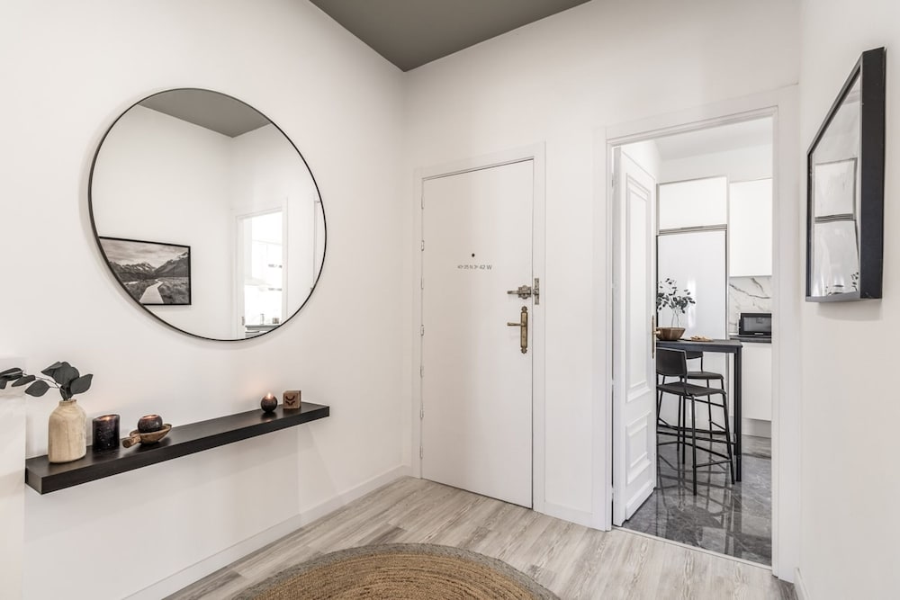 Ariege - 3 Bedrooms and Office in Trafalgar