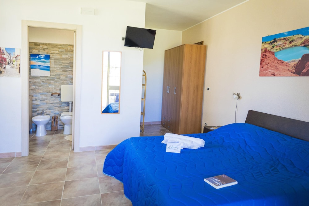 Villa El Capitano With Garden and Pool