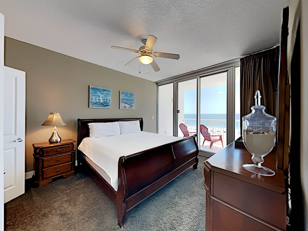 Island Towers by Southern Vacation Rentals view 3