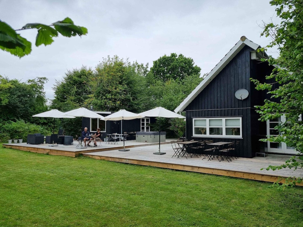 4 Star Holiday Home in Faxe Ladeplads