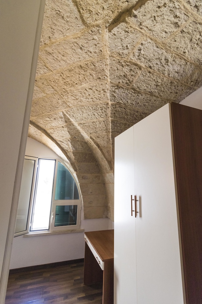 B&B Tarantola