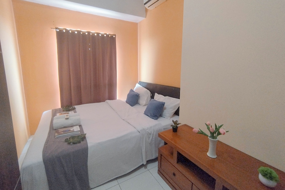 Brown Accent 1Br At Tamansari Prospero Sidoarjo Apartment