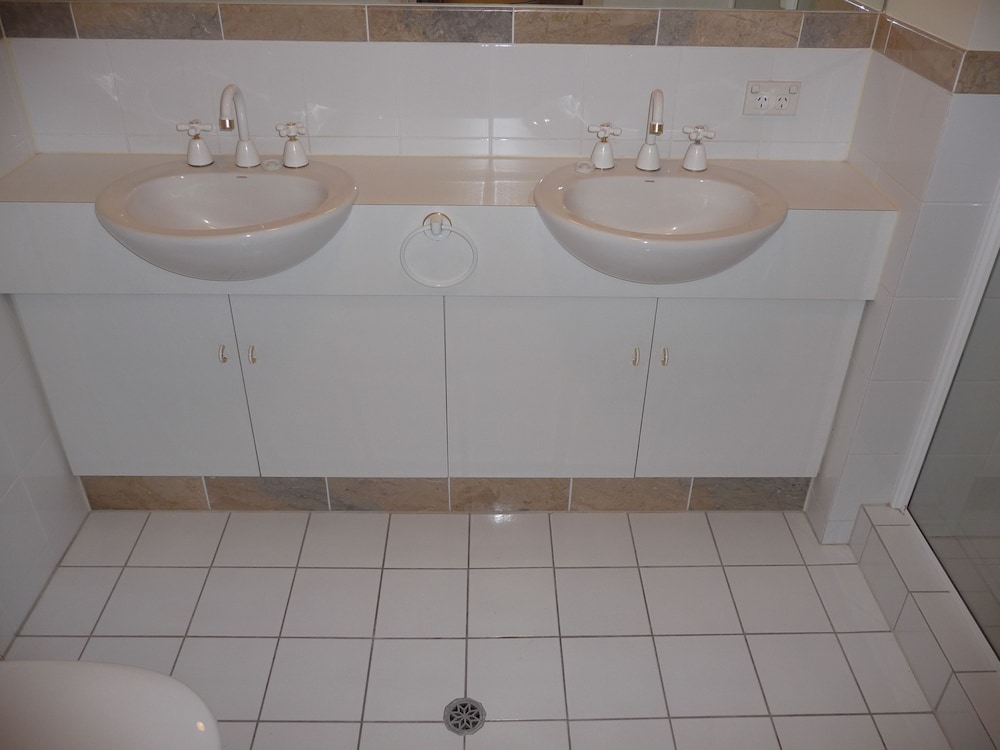 City Escape 3BD in Adelaides East End 5