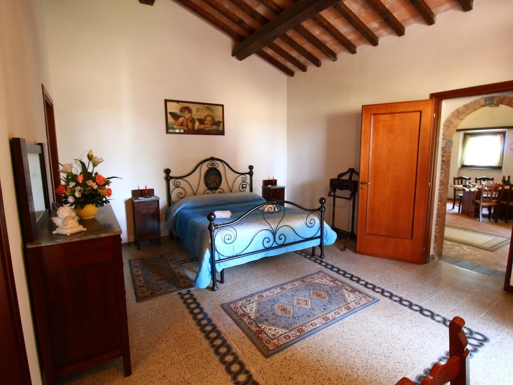 Belvilla by OYO Farmhouse in Bagnoregio With Pool view 2