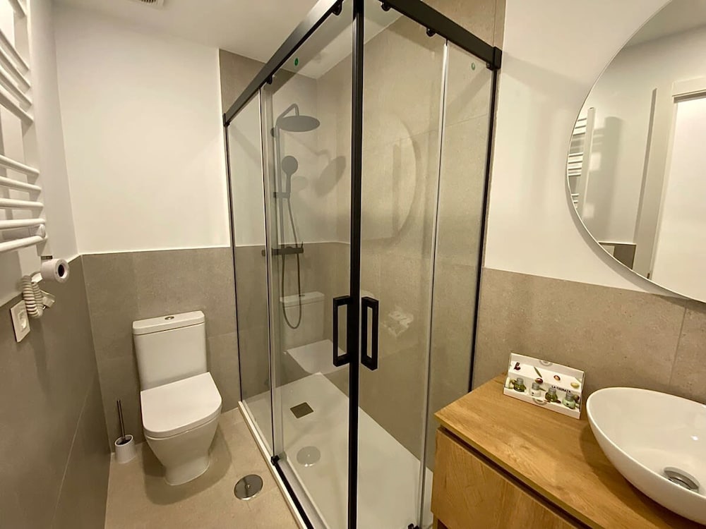 Cuzco I Chic 2 Bedroom Apartment Near Castellana