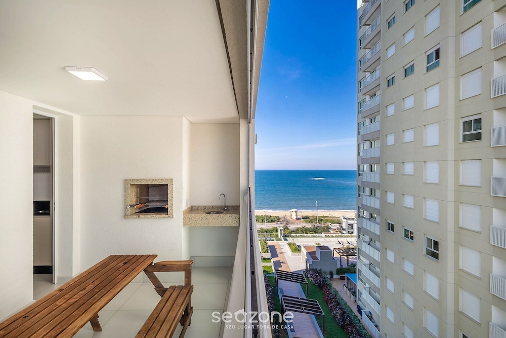 SHC - Condominium With Pool 50m From the Beach in Picarras