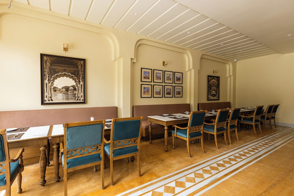 DEV BAGH LUXURIOUS PRIVATE SUITES