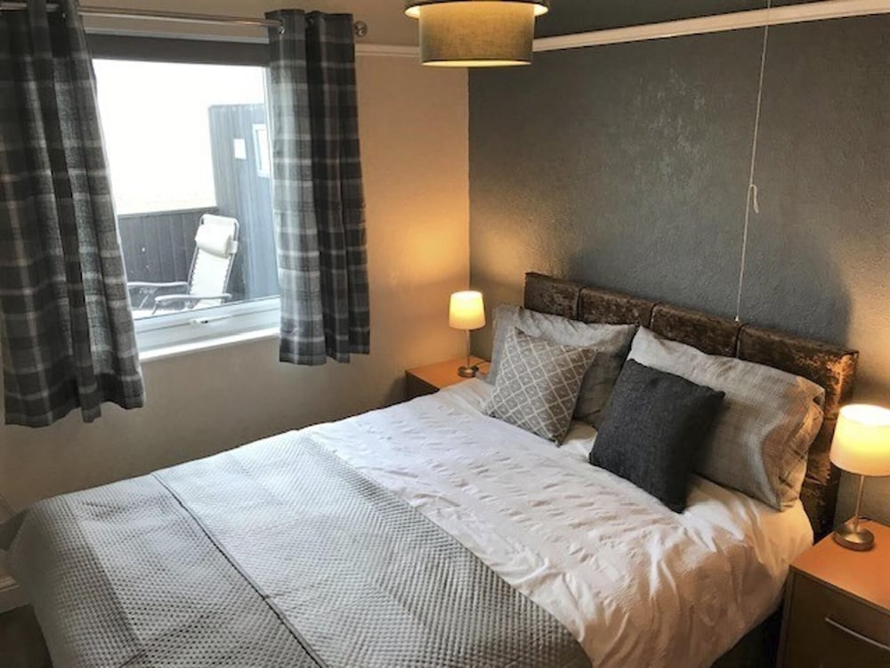 3 Bedroom Detached Holiday Chalet, Southshore Park
