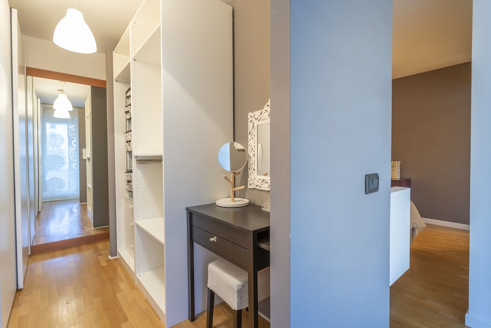 Teatro Nuovo Apartment with Free Parking view 5