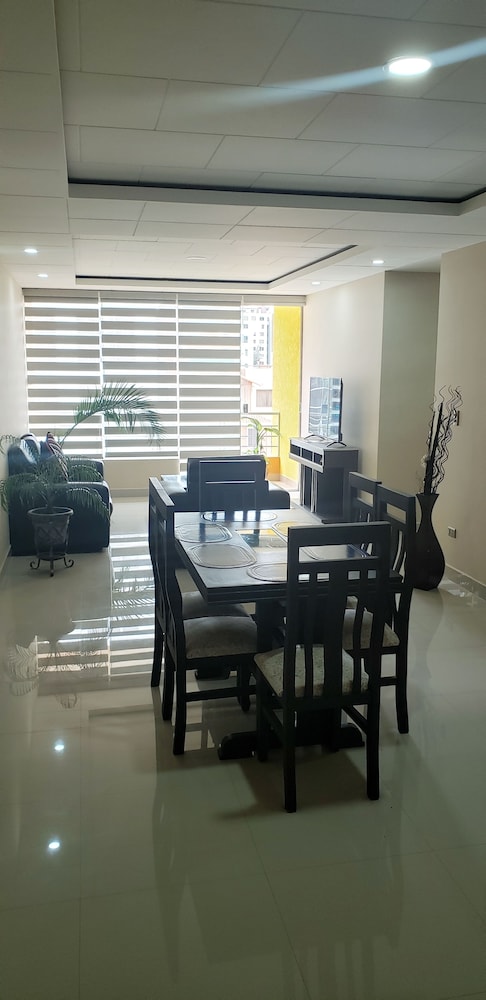 Portal Rent Apart 12 view 5