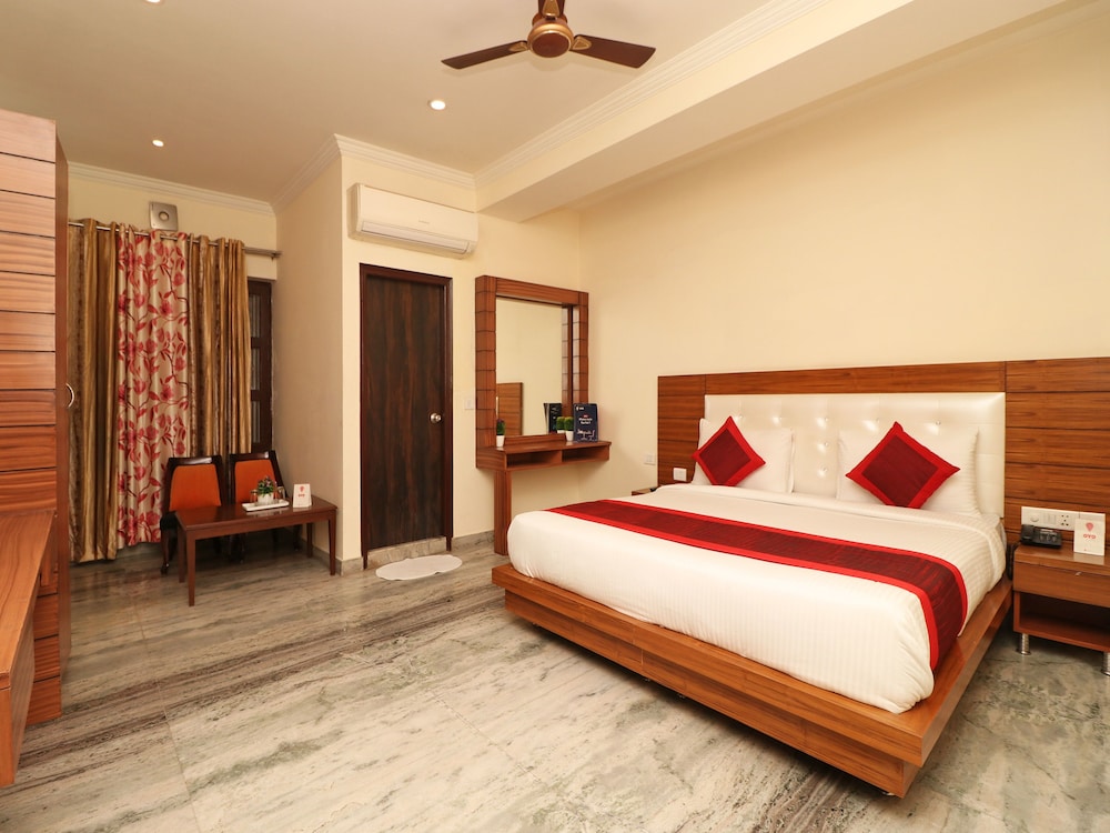 OYO 13773 The Shoba Estate