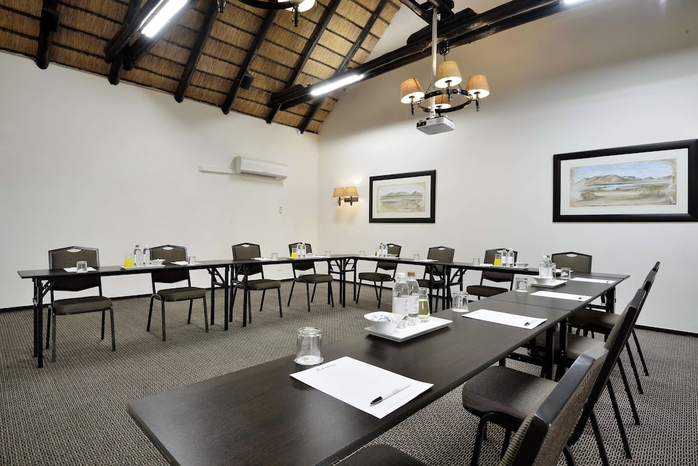 Bakubung Self-Catering Chalets