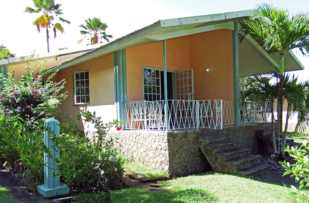 Kootney Resorts - hotel in Picard, Portsmouth
