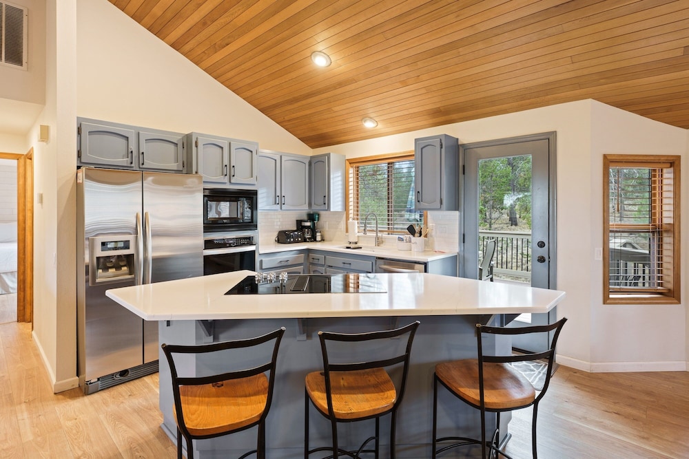 Tan Oak 2 3 Bedroom Home