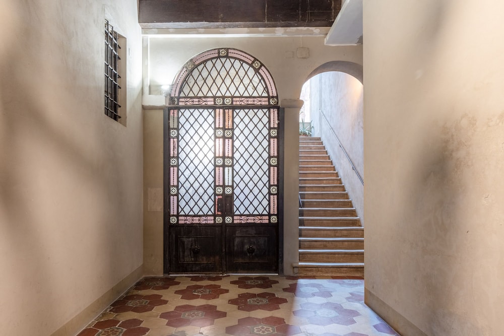 Cortile Moderno Apartment