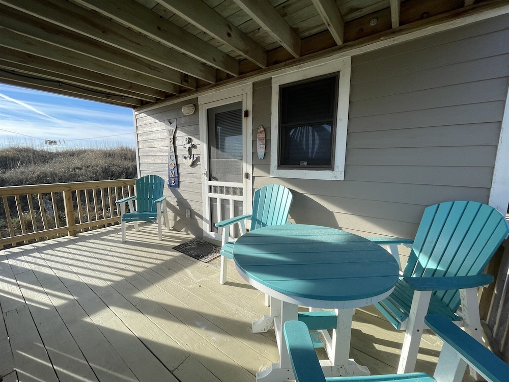 20 Ocean Odyssey Studio Bedroom Condo by RedAwning