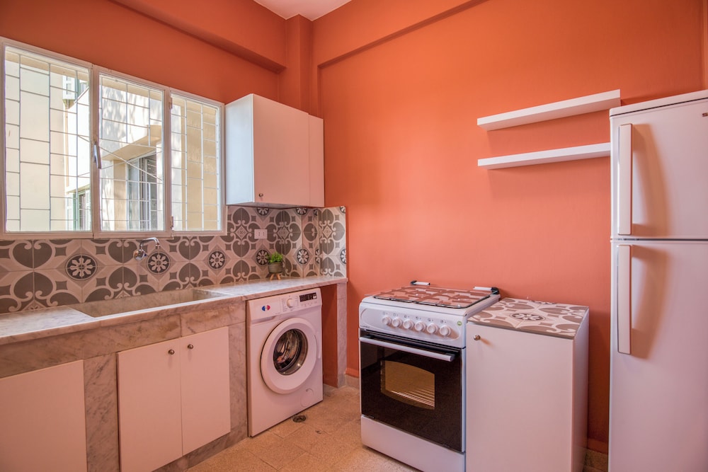 Dalida's 2-BR Apt in Mar Mikhael