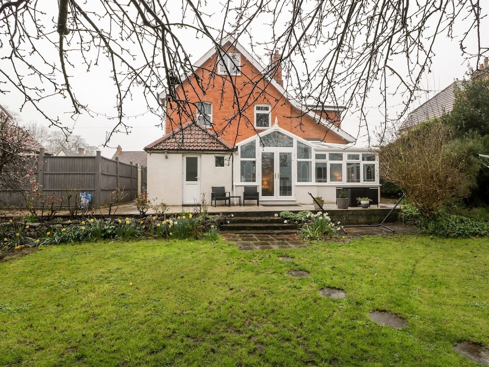 Tree of Life House, Number 27 Bere Lane