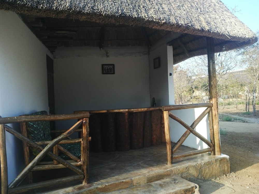 Mikumi Adventure Lodge