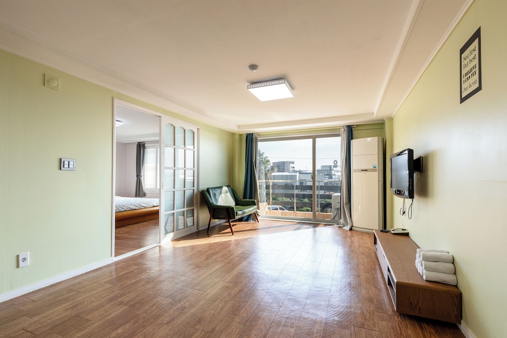 Jeju Tovice Condo New Building