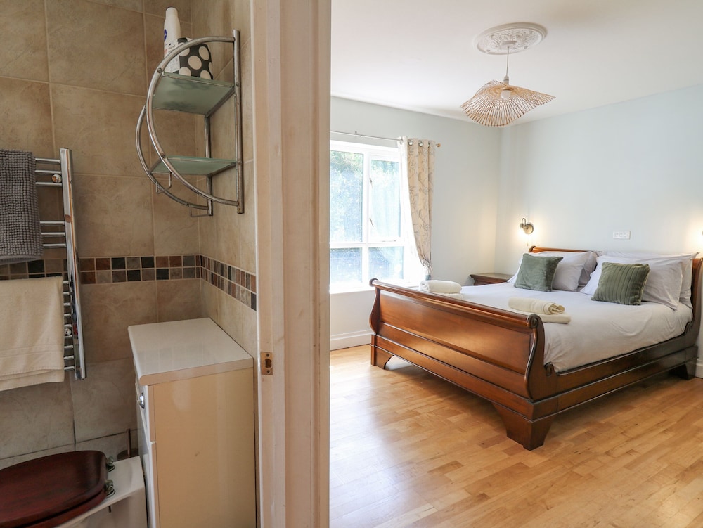 The Coach House at Plas Dolguog