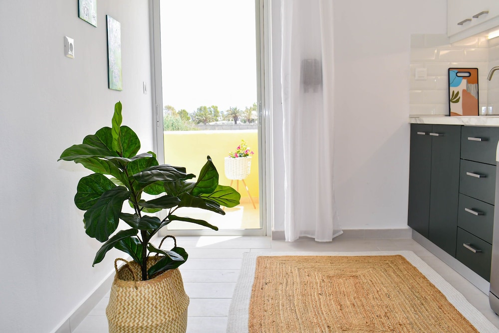 Lambisea 2 Bedroom Apartment photo 3