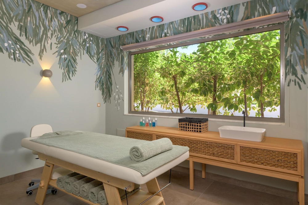 Porto Angeli Beach Resort – All Inclusive