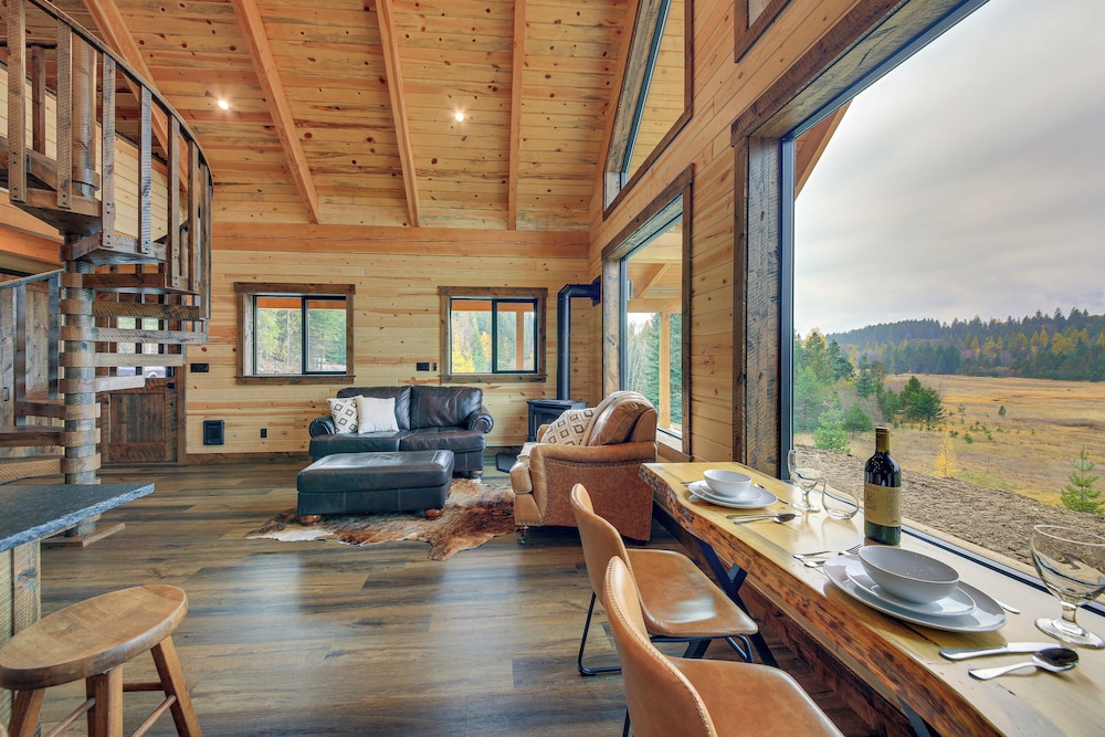 Mtn Valley Views! Cabin 6 Mi to Lake Pend Oreille
