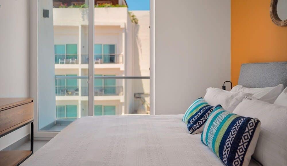 New 1 Br Unit 2 Min From Beach - Pool - King Bed