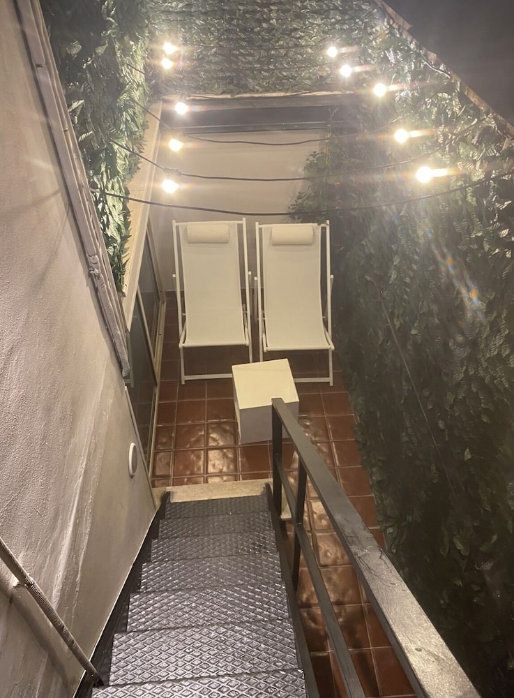 Calefati Gallery Luxury Apartment