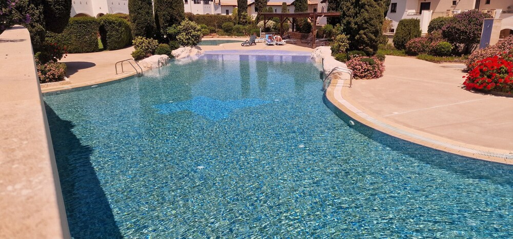 Da02 Adjacent to Aphrodite Hills Pool View